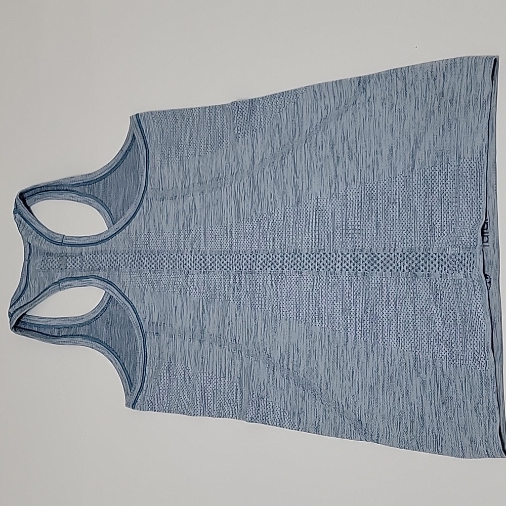 Lululemon Run Swiftly Tech Raverback - Picture 4 of 8